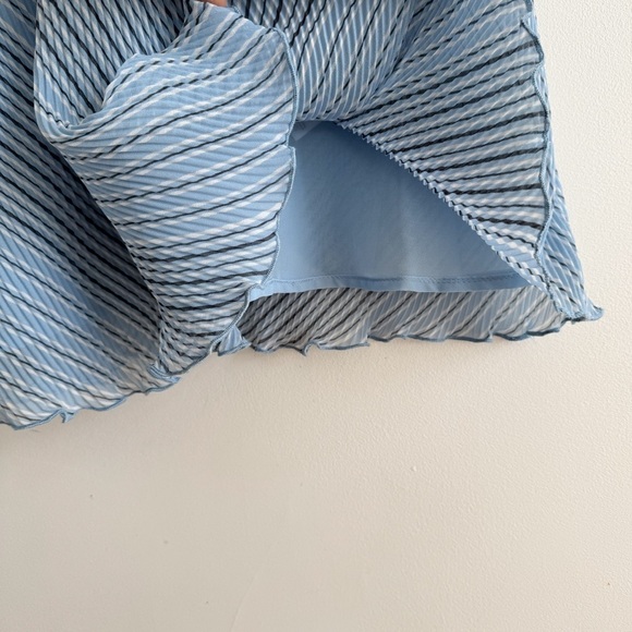 New! GANNI • Pleated Georgette Midi Dress in Heather - Picture 8 of 15